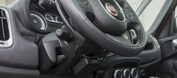 Aro sob o volante K5 easy-fit – FIAT 500L