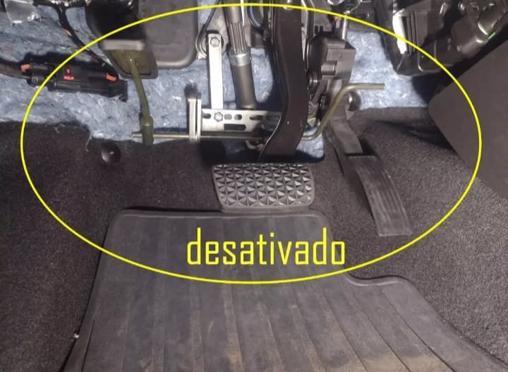 Acelerador Esquerdo Universal - Inversão para o Lado Esquerdo